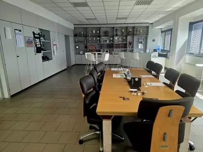 Sala ricevimento Clienti .jpg